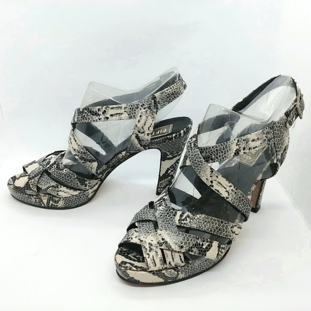 Vintage FIFTY-6 Embossed Leather Crisscrossed Platform High Heel Sandals Sz39